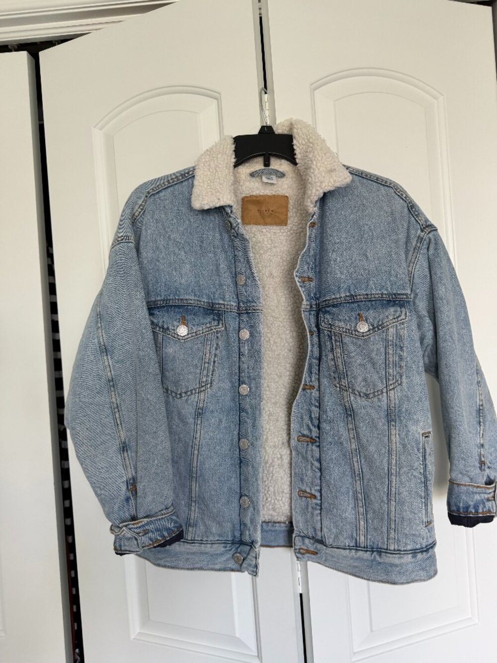 EUC &Denim Sherpa Lined Denim Jacket Size XS